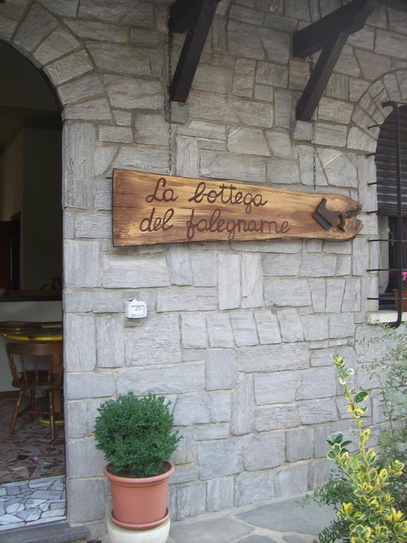La Bottega Del Falegname Vanzaghello Екстер'єр фото
